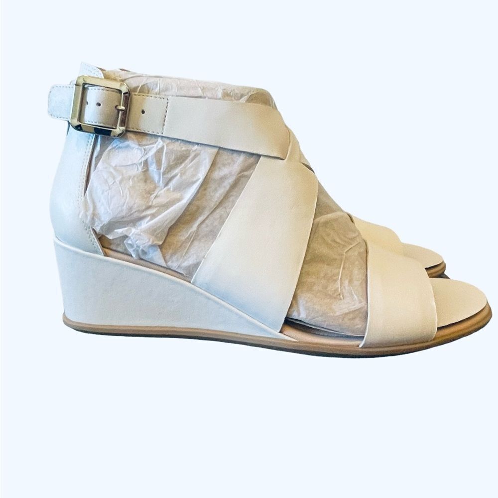 SHAPE 35 WEDGE WHITE SANDAL BY ECCO